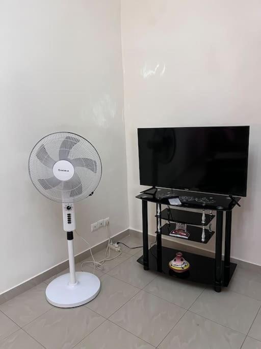 Appartement Spacieux Chez Keur Matou - F2 Dakar Exterior photo