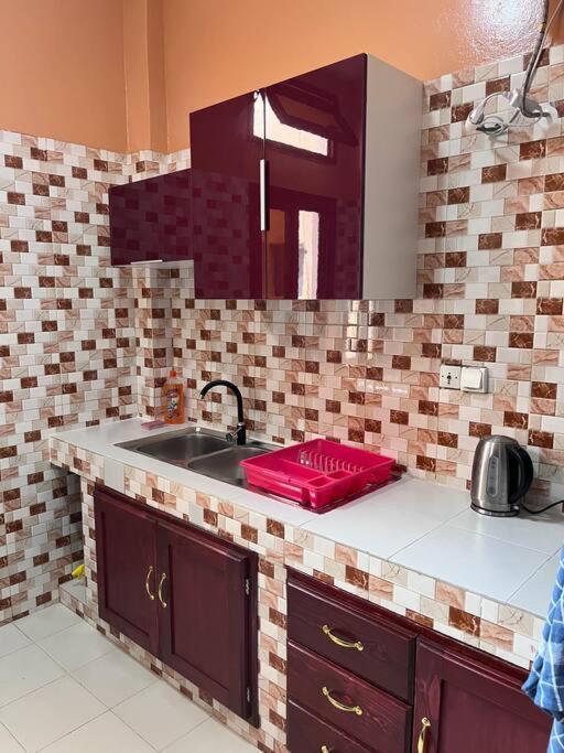 Appartement Spacieux Chez Keur Matou - F2 Dakar Exterior photo