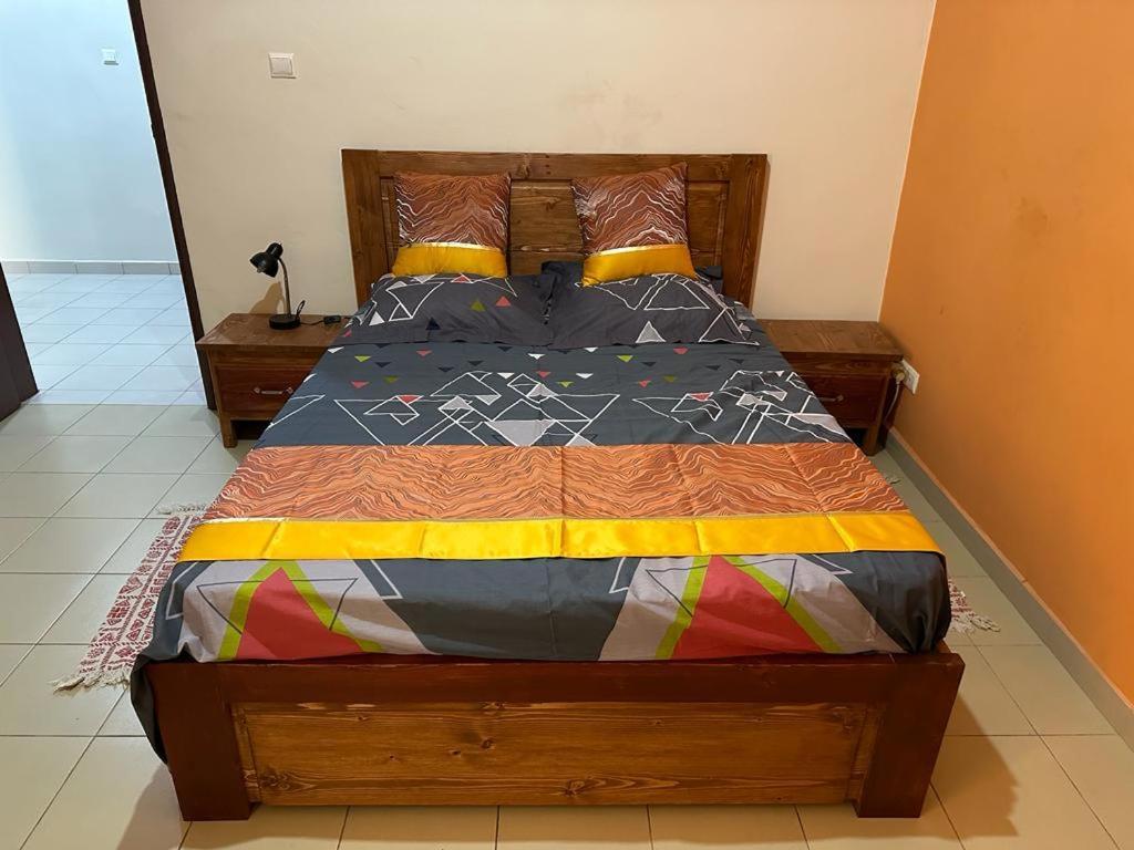 Appartement Spacieux Chez Keur Matou - F2 Dakar Exterior photo
