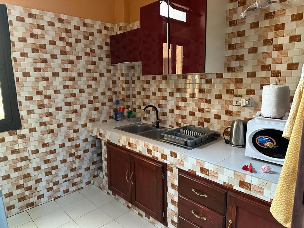 Appartement Spacieux Chez Keur Matou - F2 Dakar Exterior photo